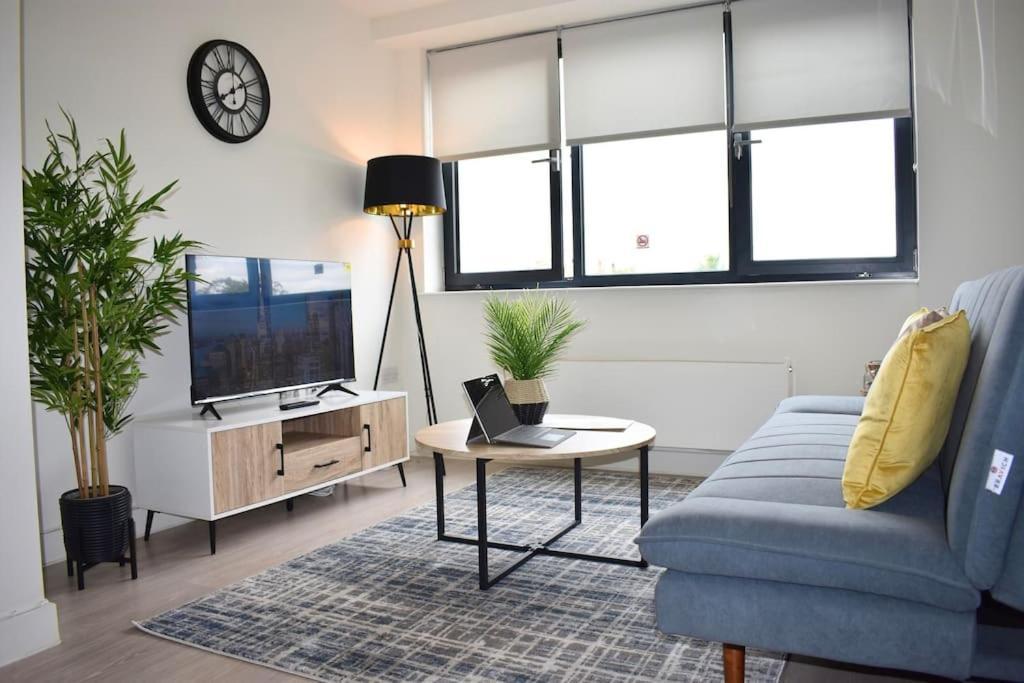 Stylish Modern 1Bed Apartment In Bedford Bagian luar foto